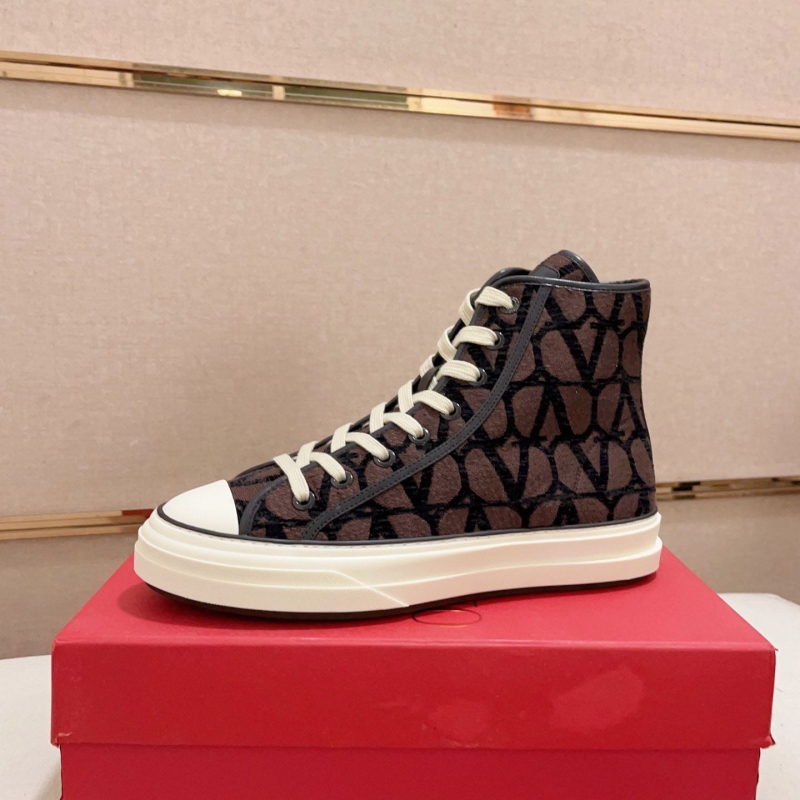 Valentino Sneakers